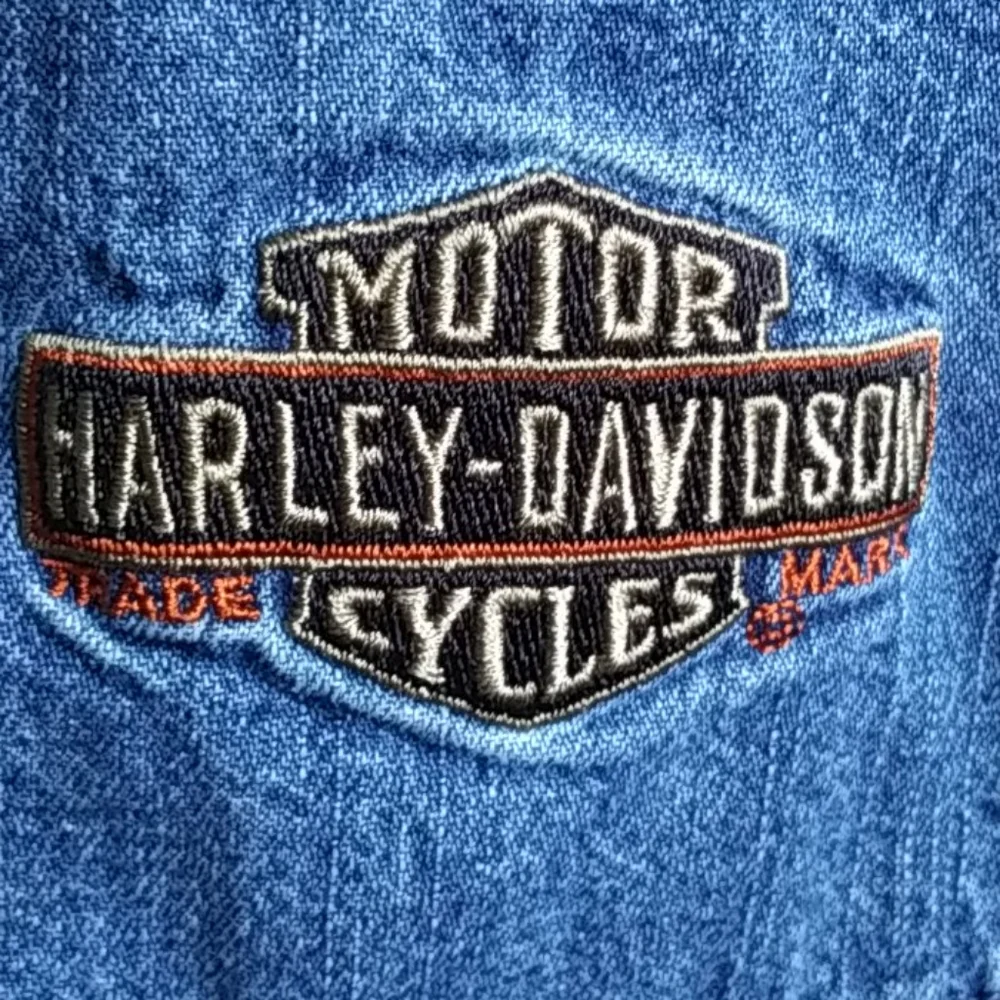 Harley Davidson Denim Shirt - Picture 5 of 12